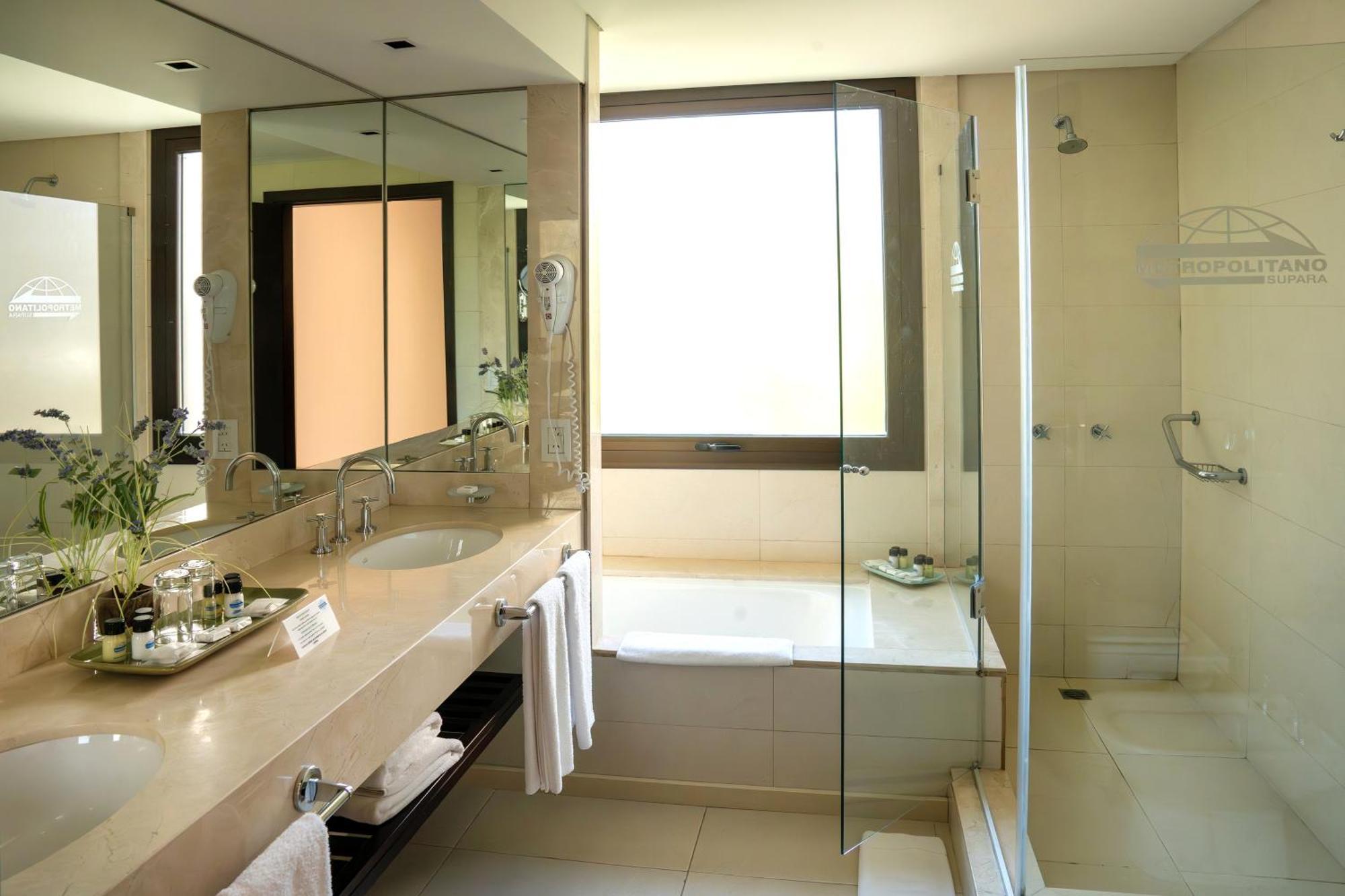 בואנוס איירס Hotel Metropolitano Supara מראה חיצוני תמונה
